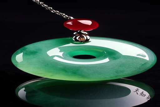 生肖不宜戴南红 什么人不适合佩戴南红 生肖不宜戴南红 什么人不适合佩戴南红